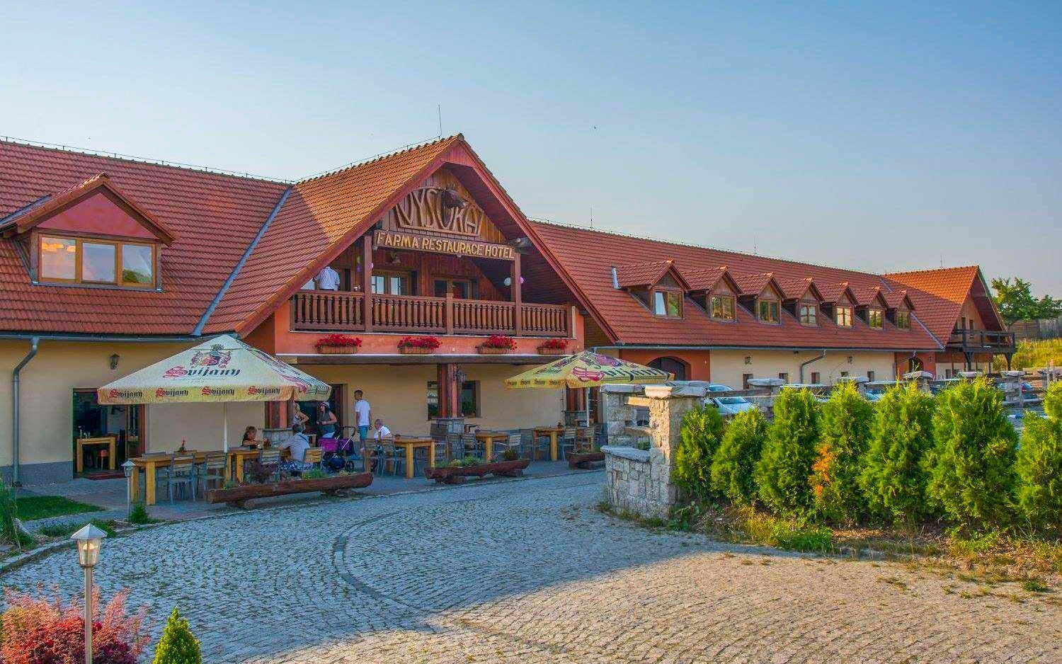 Jizerské hory: Pobyt v Hotelu Farma Vysoká *** se snídaní/polopenzí