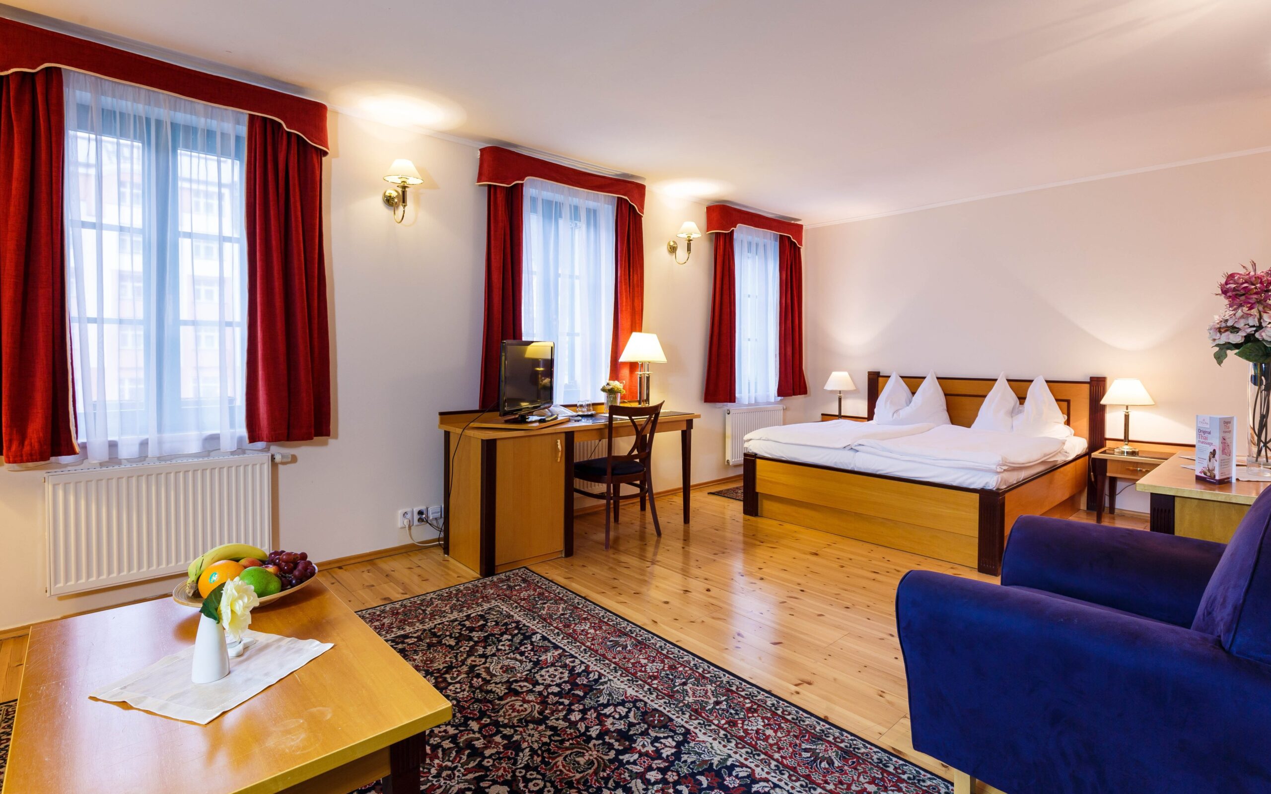 Centrum Karlových Varů v Hotelu Maltézský Kříž *** se snídaní formou bufetu a slevou do muzea a na masáže