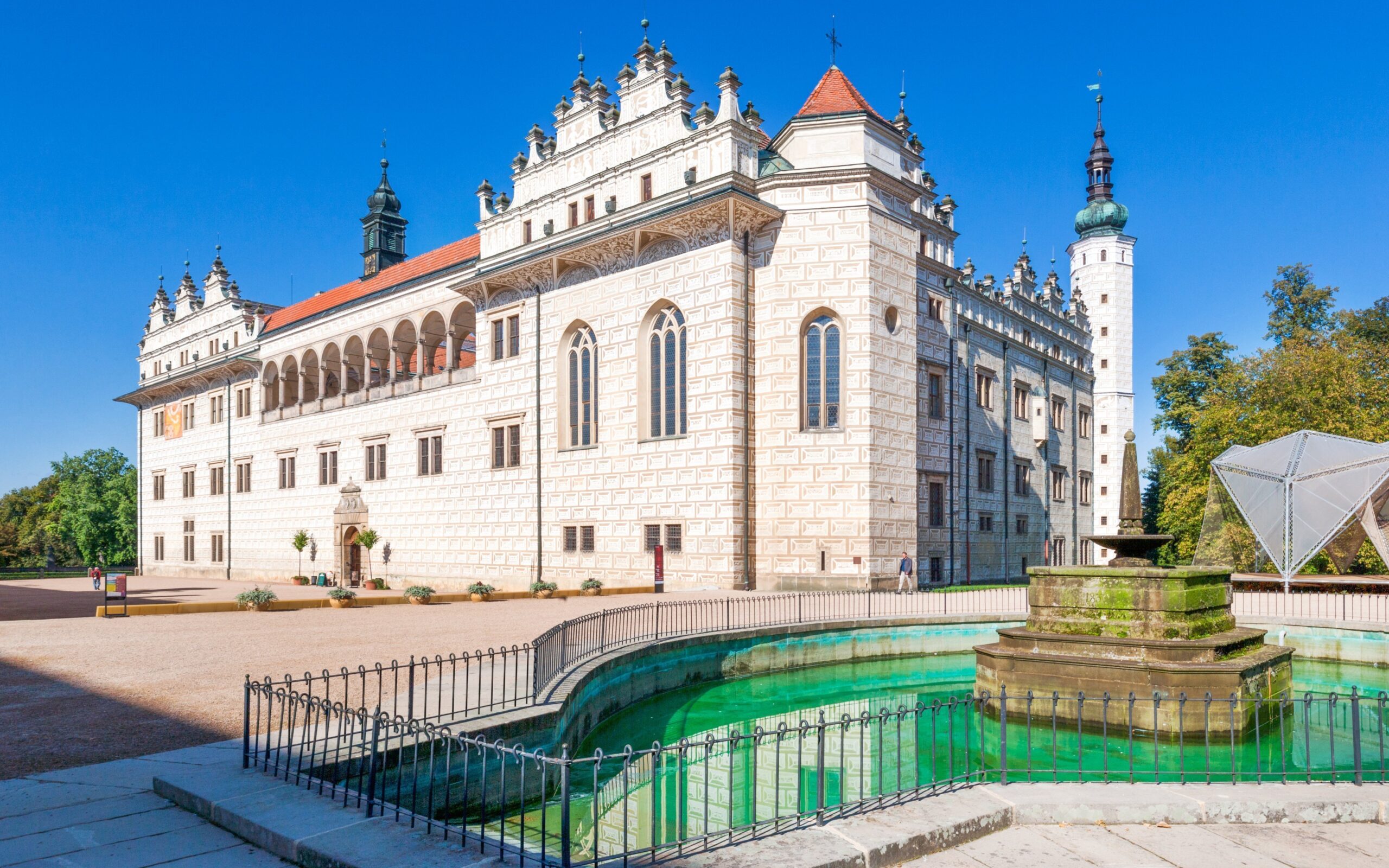 Smetanova Litomyšl (UNESCO) v Pensionu U Háje se snídaněmi