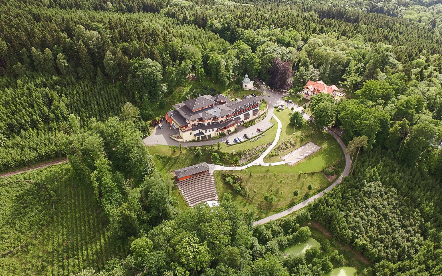 Rychnov nad Kněžnou: Hotel Studánka **** obklopený přírodou s polopenzí