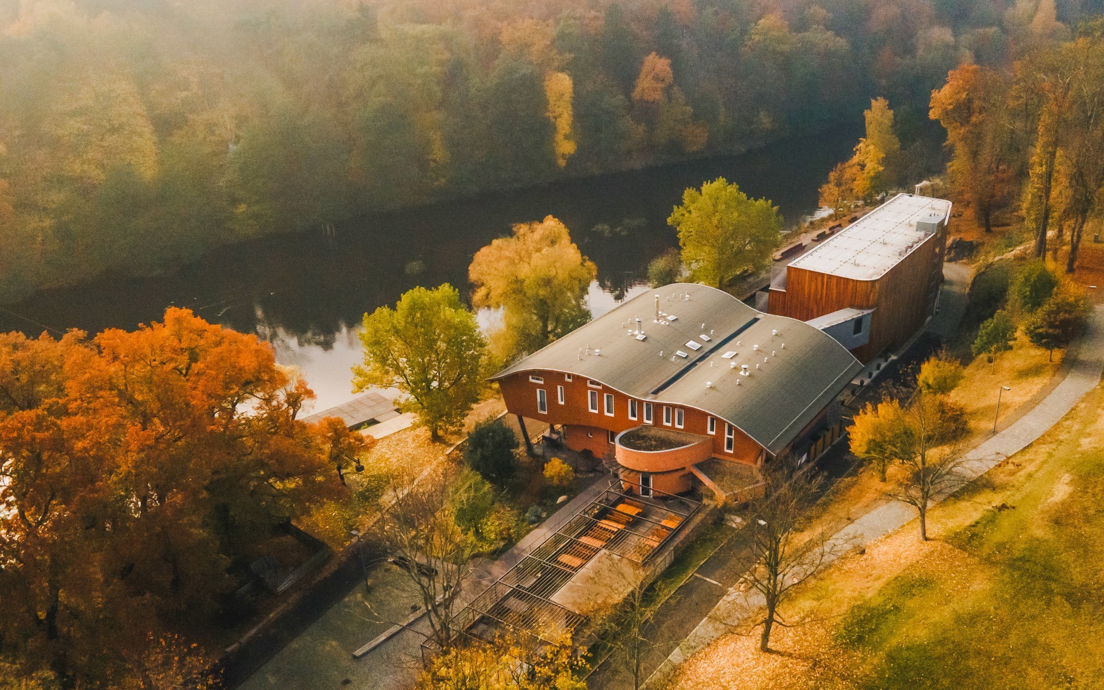 Historická Kadaň blízko hradu i kláštera: Hotel Split **** přímo na břehu řeky Ohře s polopenzí a wellness - ventip.cz