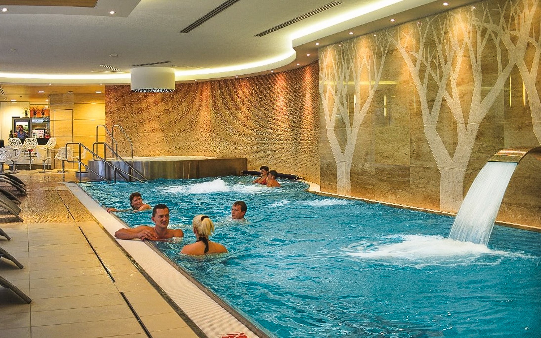 Jizerské hory: Přepychový Hotel Antonie **** s polopenzí