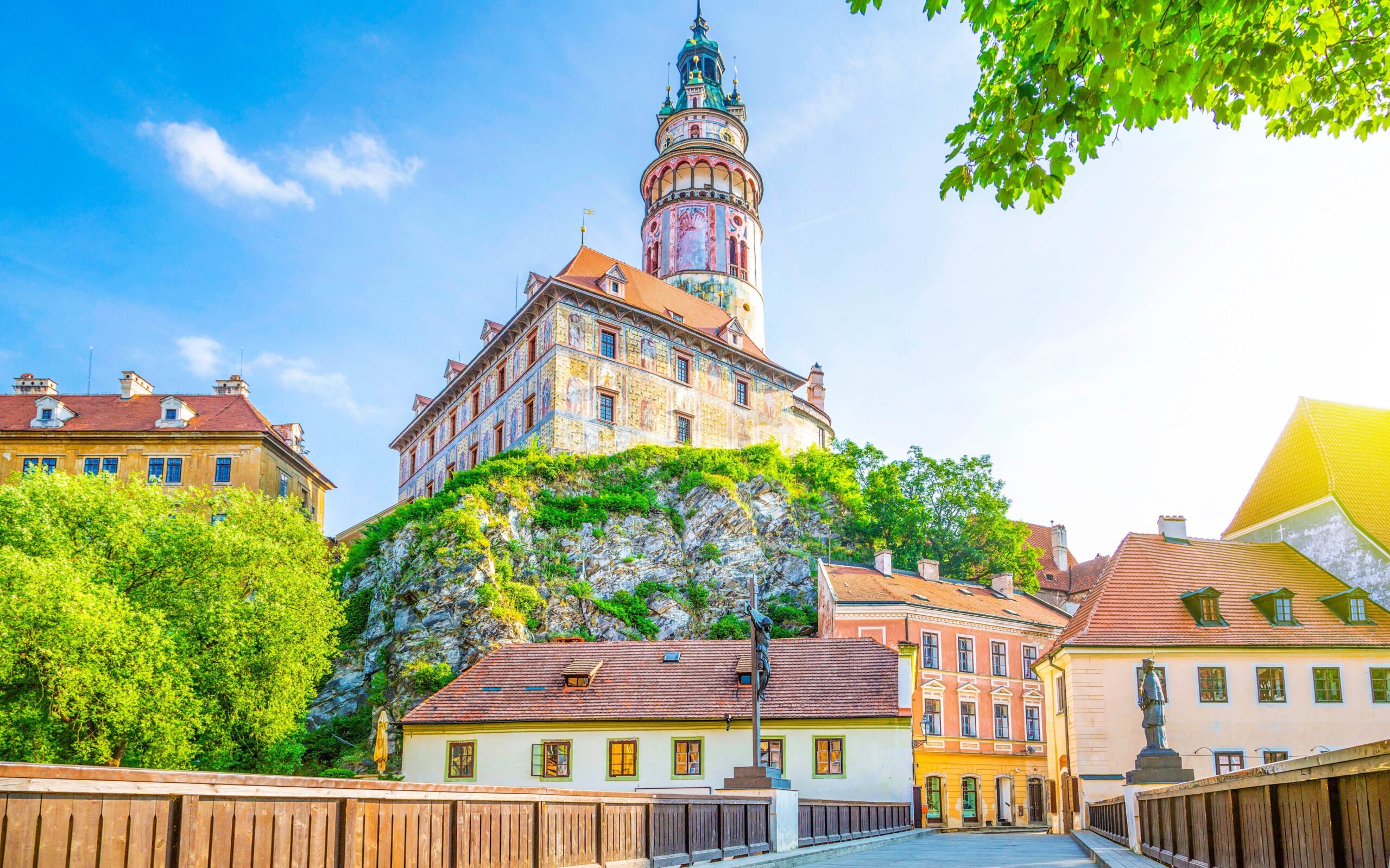 Český Krumlov jen 10 minut chůze od centra: Pension Franko se snídaní a slevou do restaurace Rožmberská bašta - ventip.cz