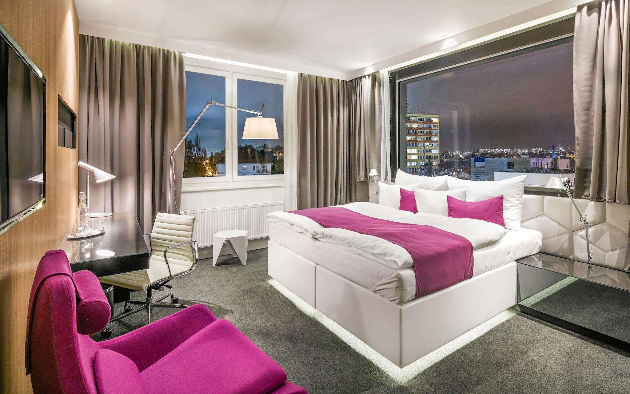 Liberec: Luxus v designovém Pytloun Grand Hotelu Imperial **** se snídaní
