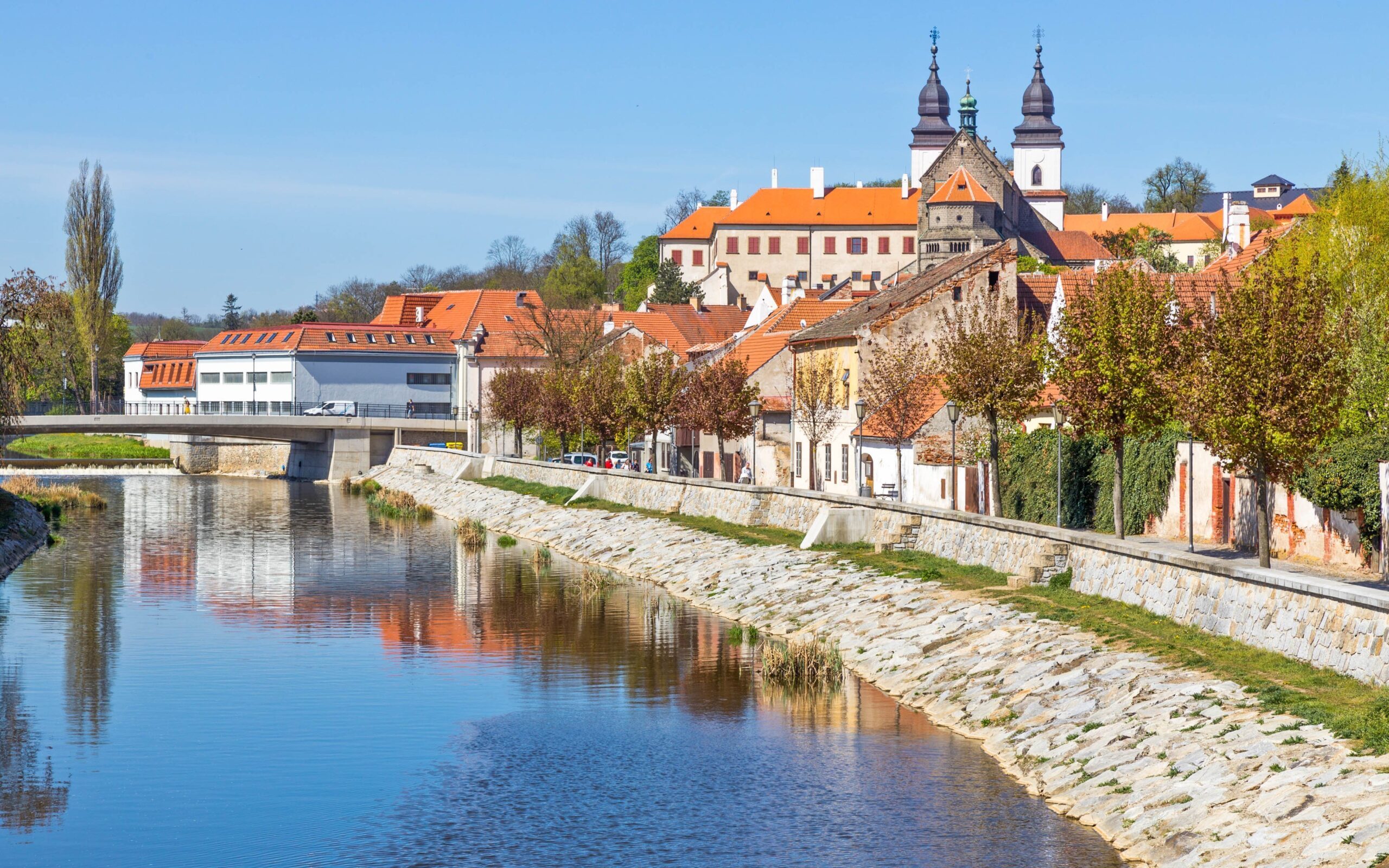 Třebíč přímo v centru v Hotelu Zlatý Kříž *** se snídaní