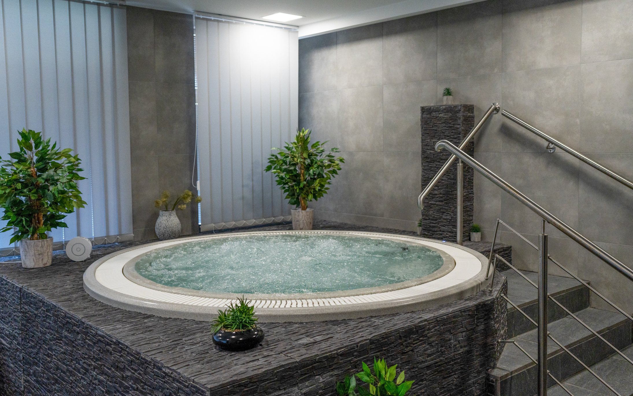 Bílé Karpaty v Horském Hotelu Jelenovská *** s polopenzí
