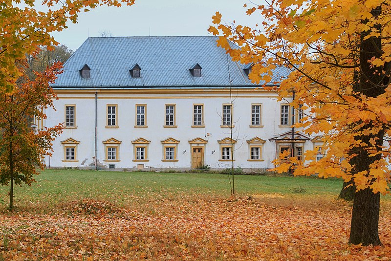 Černíkovice (zámek) - ventip.cz