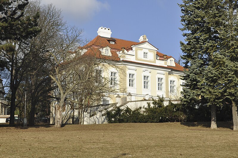 Hanspaulka (zámek) - ventip.cz