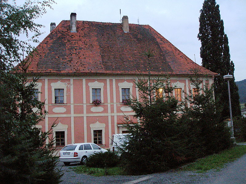 Ježovy (zámek) - ventip.cz
