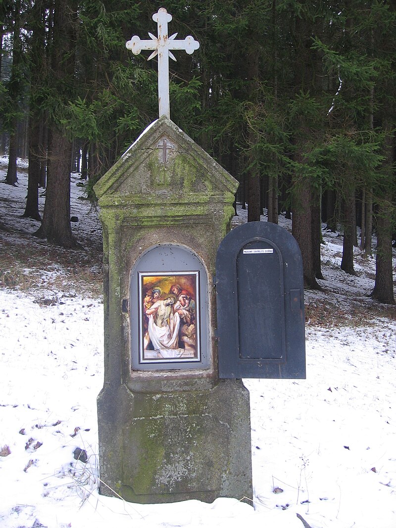 Křížová cesta (Pocinovice) - ventip.cz