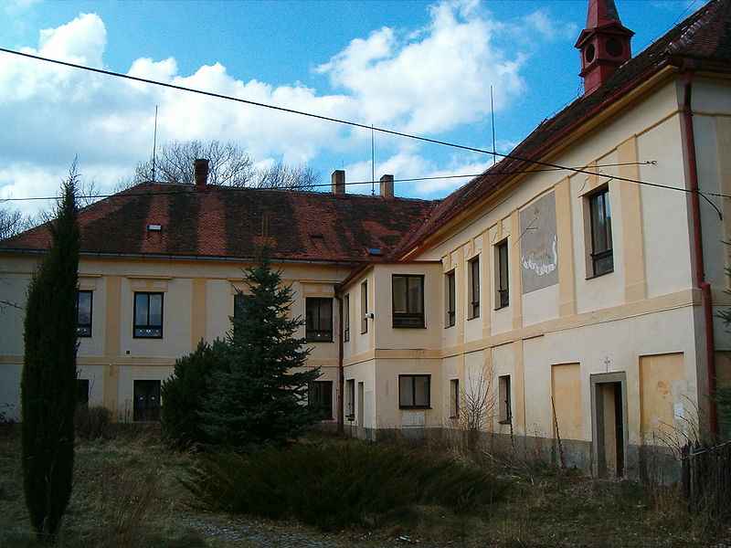 Lažany (zámek) - ventip.cz
