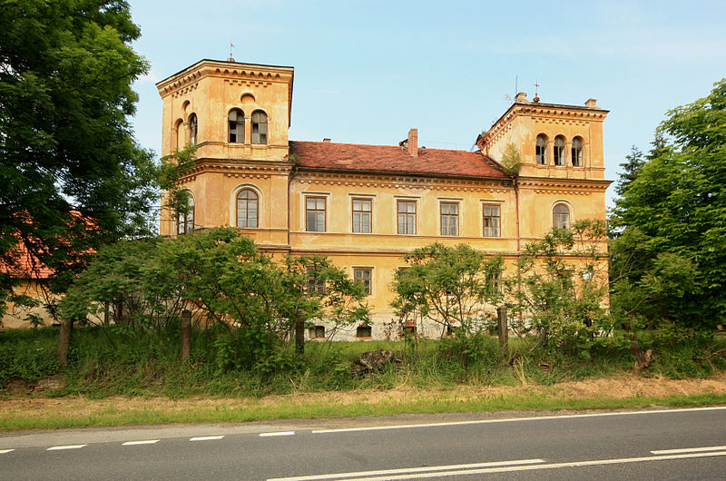 Nový Čestín (zámek) - ventip.cz