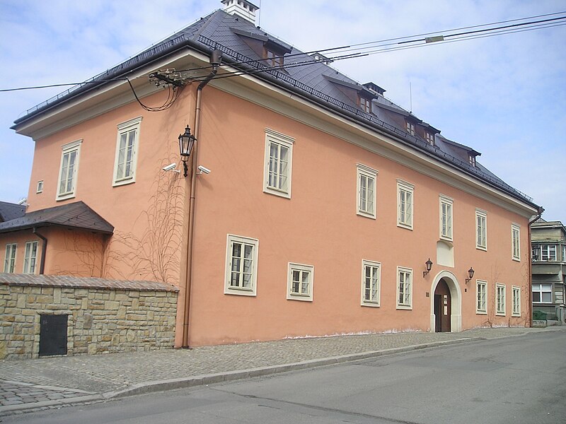 Ostrava-Zábřeh (zámek) - ventip.cz