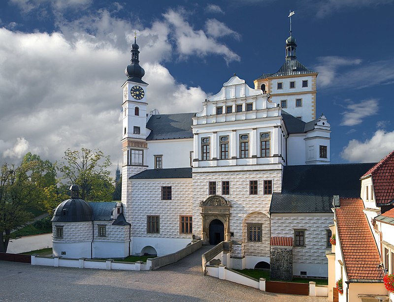 Pardubice (zámek) - ventip.cz