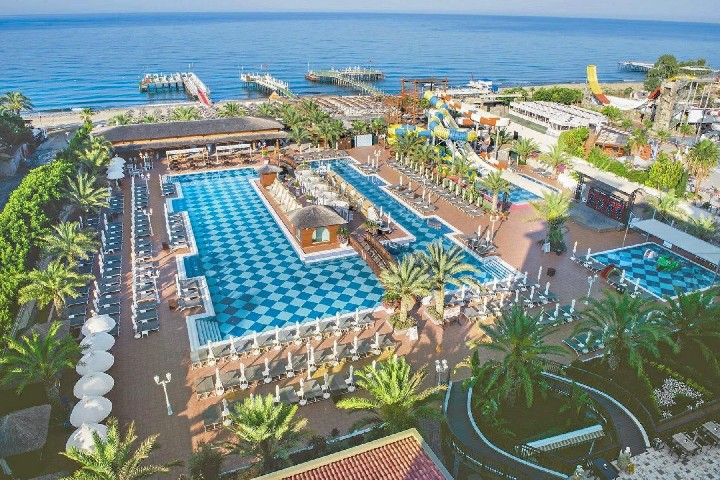 Quattro Beach Spa & Resort - ventip.cz