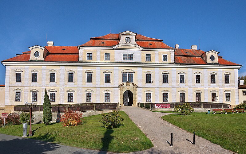 Rychnov nad Kněžnou (zámek) - ventip.cz