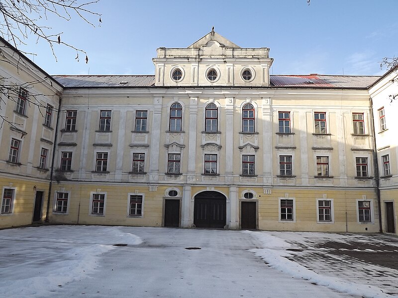 Staré Hobzí (zámek) - ventip.cz