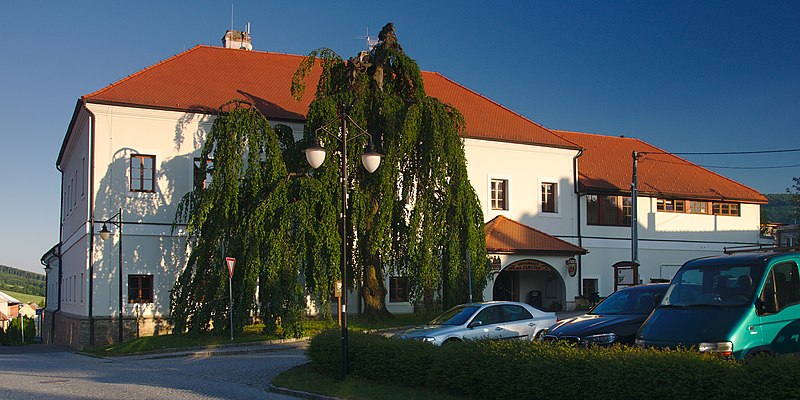 Strání (zámek) - ventip.cz