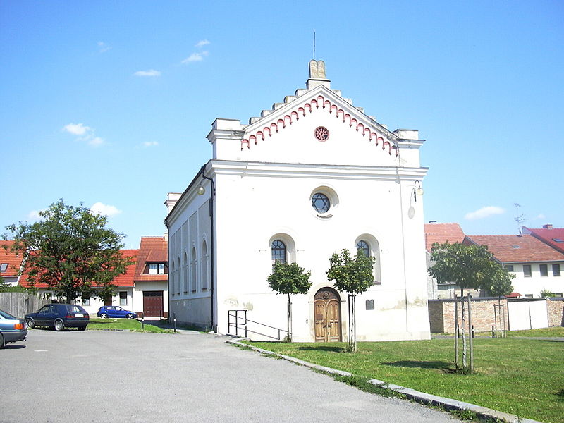 Synagoga ve Slavkově u Brna - ventip.cz