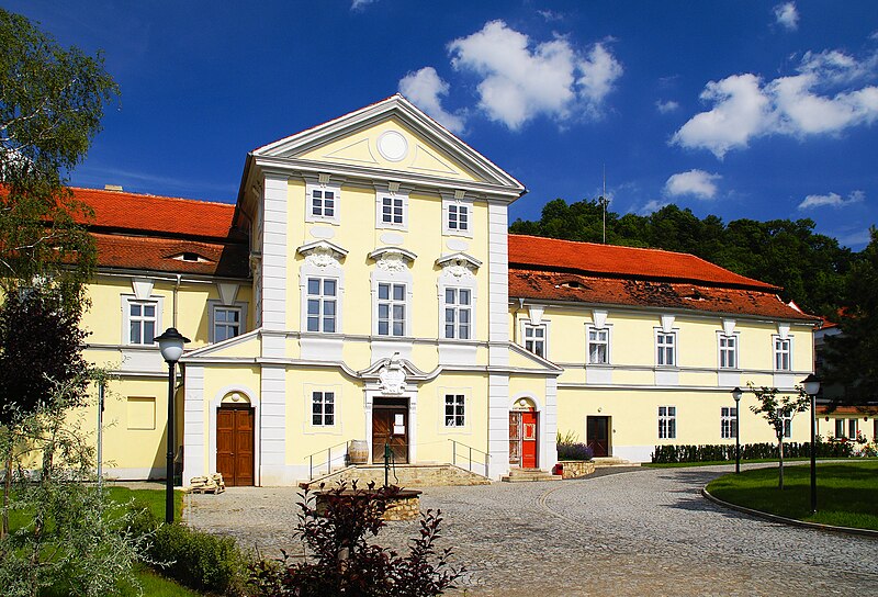 Velké Žernoseky (zámek) - ventip.cz