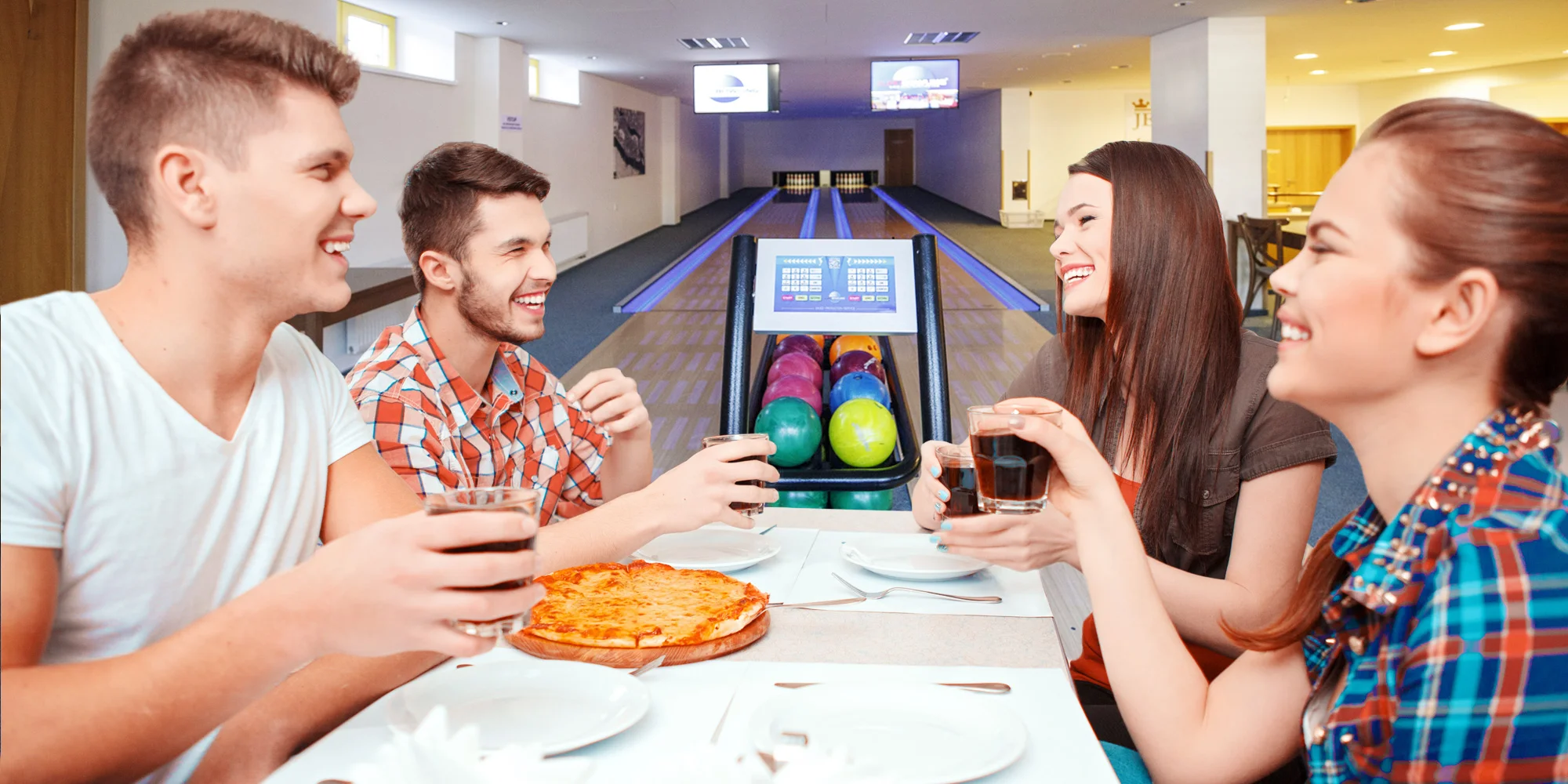 Bowling bar hotelu Jesenice - ventip.cz
