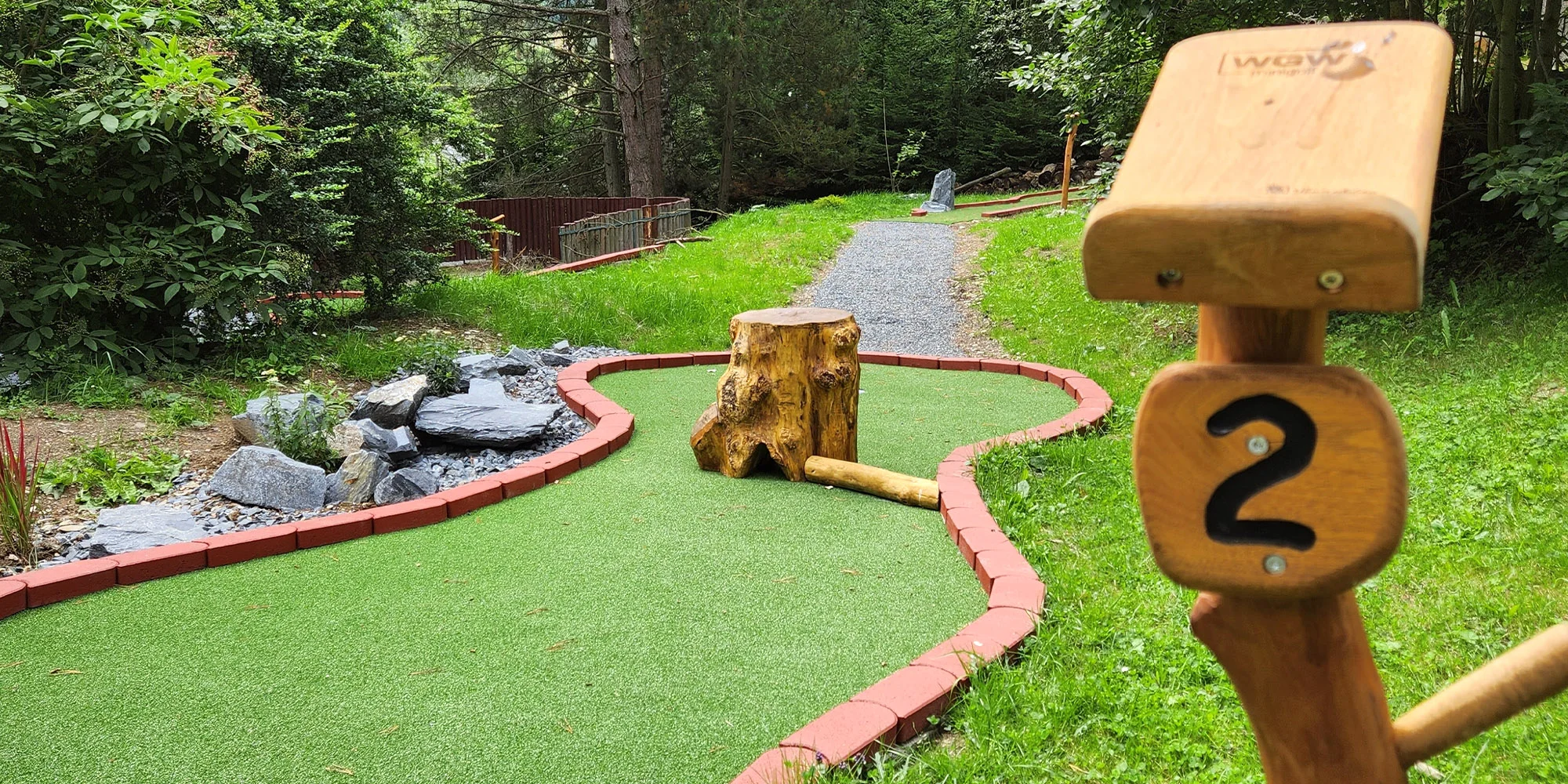 Hotel Kamzík - Adventure minigolf - ventip.cz