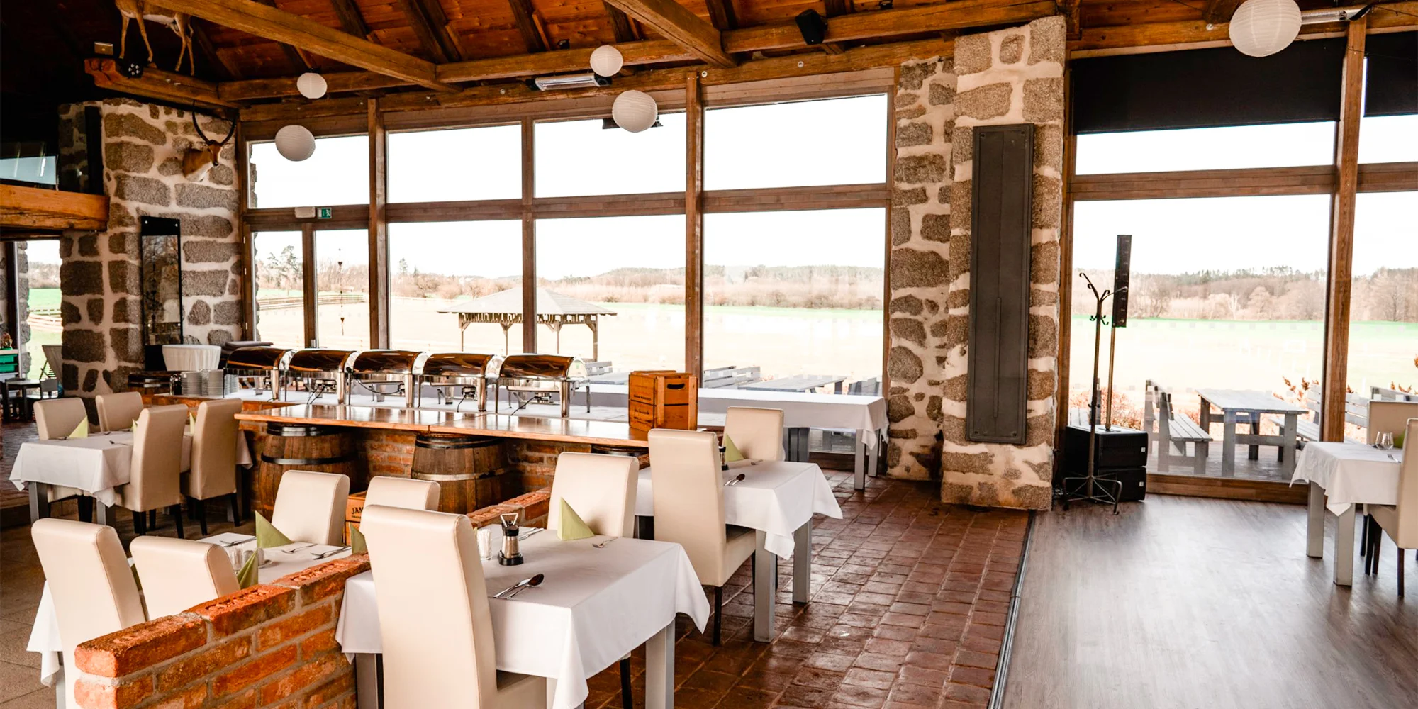 Restaurace penzionu Pohoda Nárameč - ventip.cz