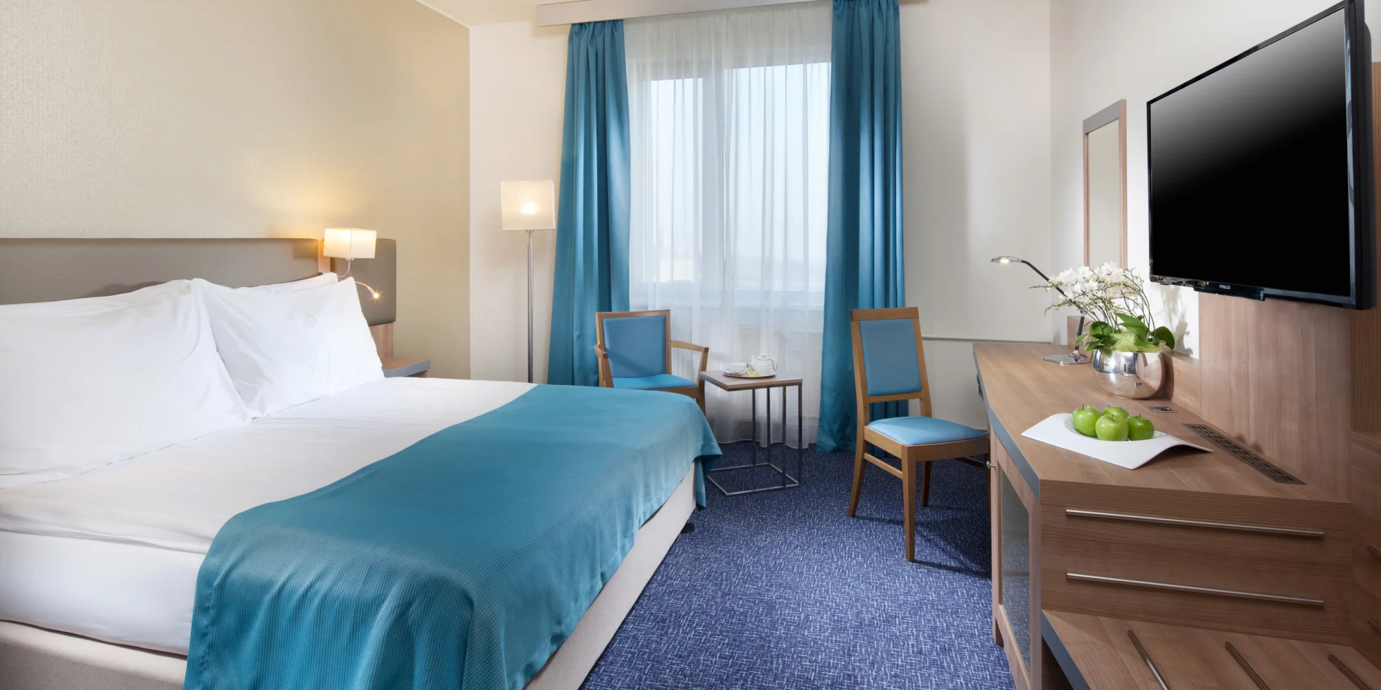 Holiday Inn Prague - ventip.cz