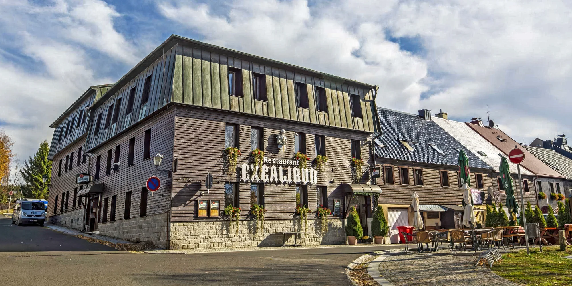 Hotel Excalibur - ventip.cz
