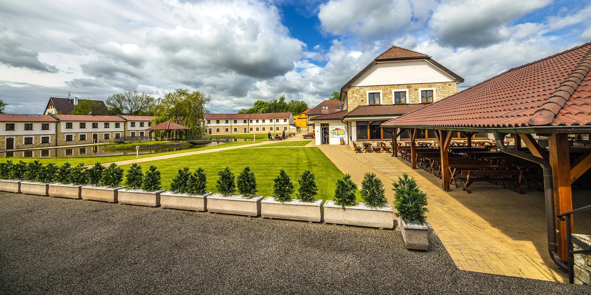 Hotel Lions - ventip.cz