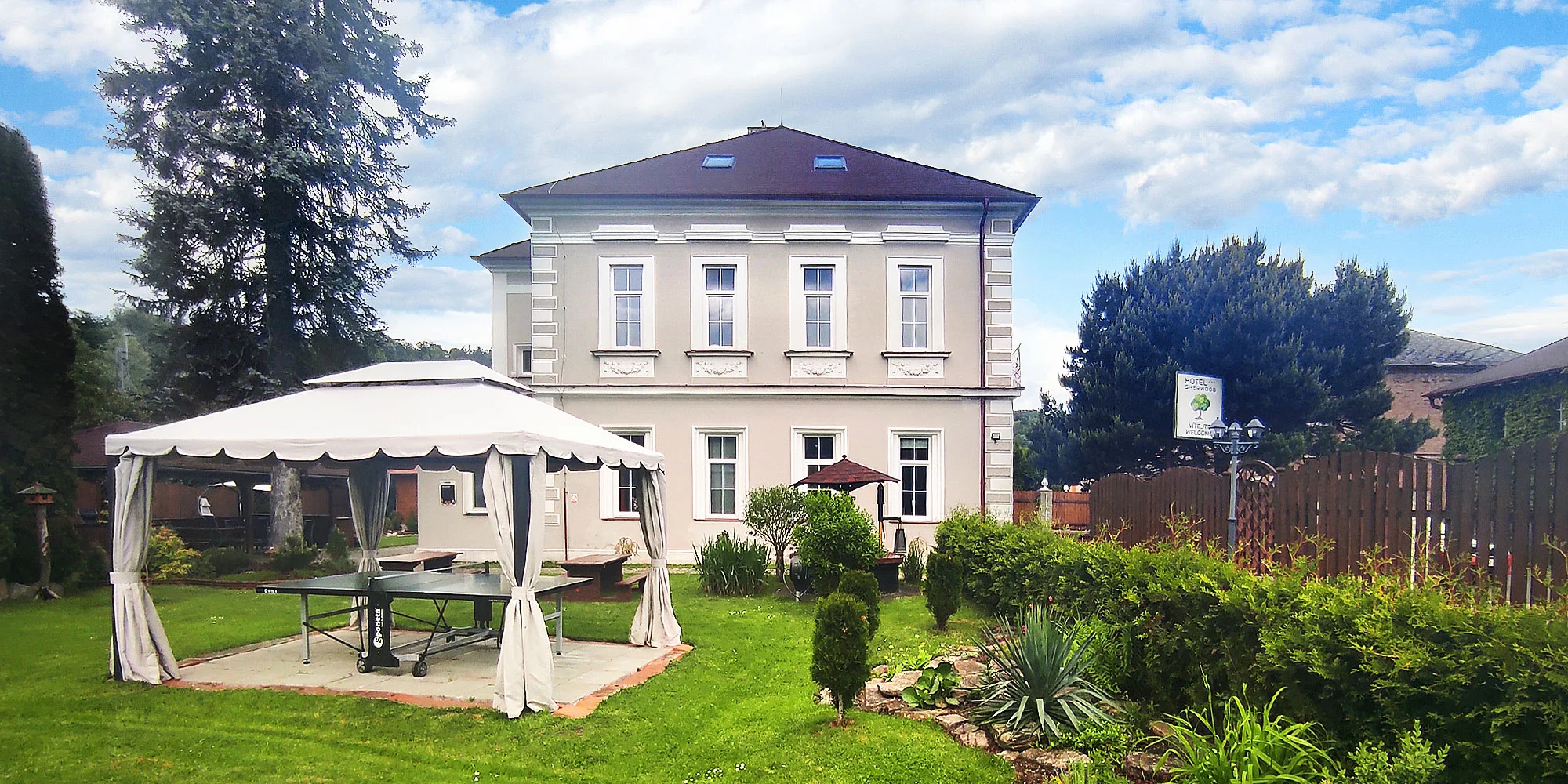 Hotel Sherwood - ventip.cz