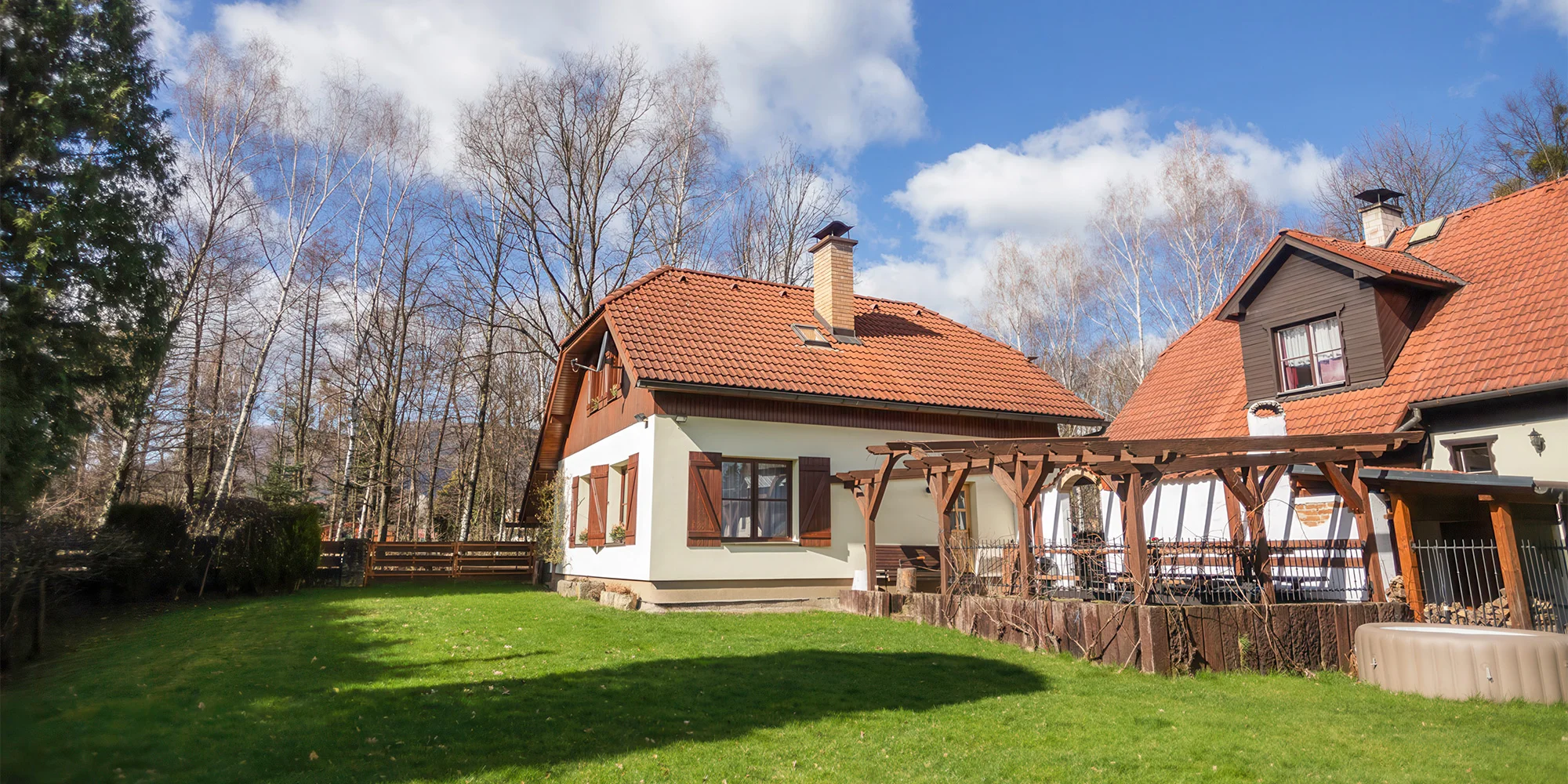 Chaloupka u řeky - ventip.cz