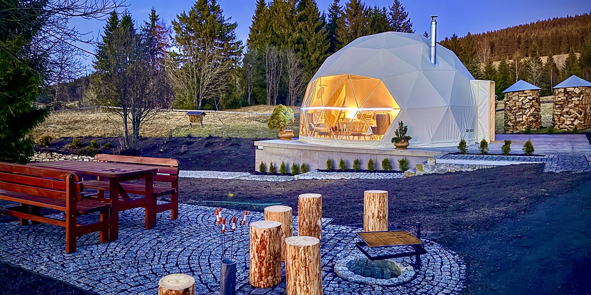 Glamping Geodome Horní Blatná - ventip.cz