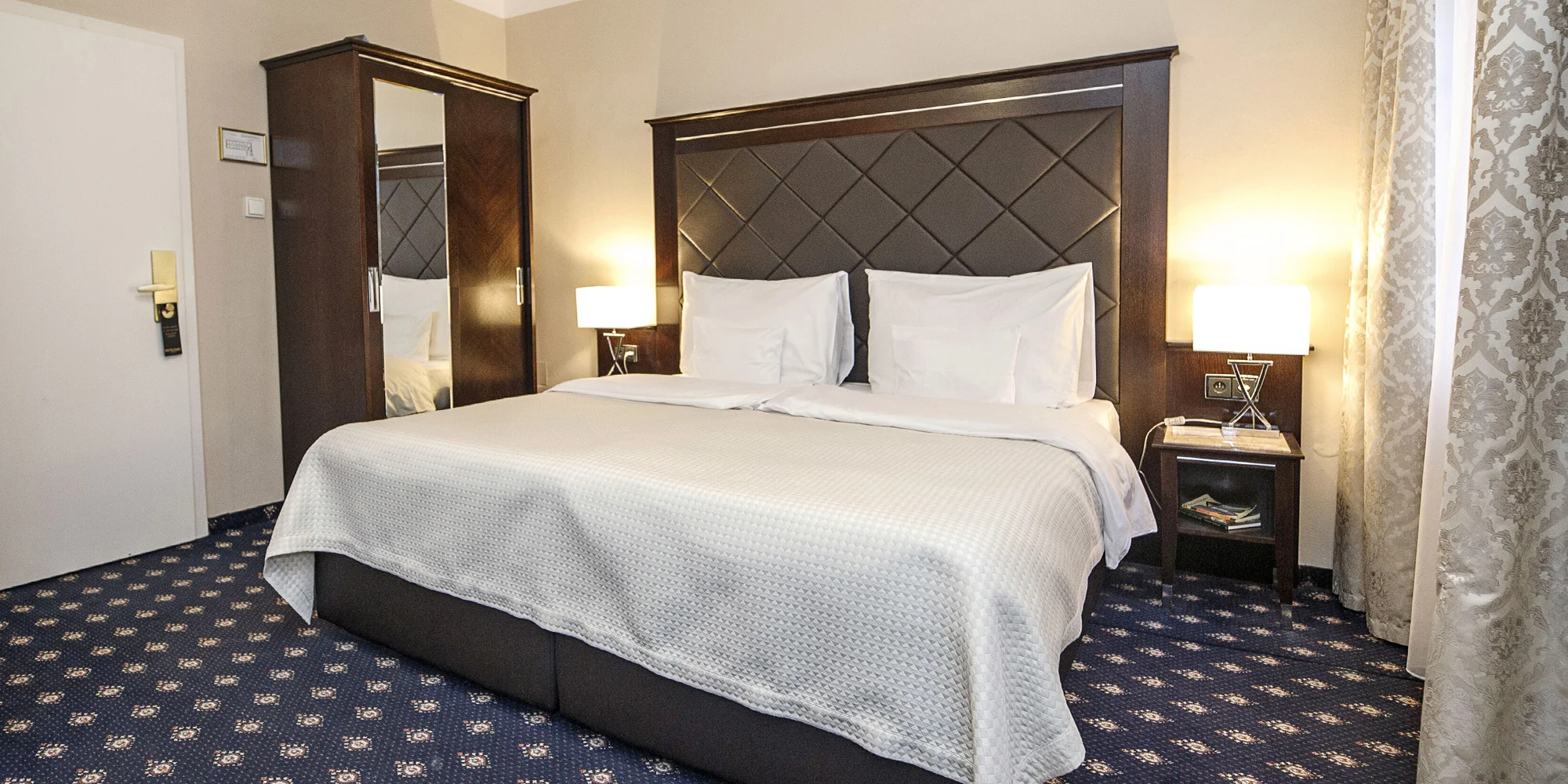 Pytloun Old Armoury Hotel Prague - ventip.cz