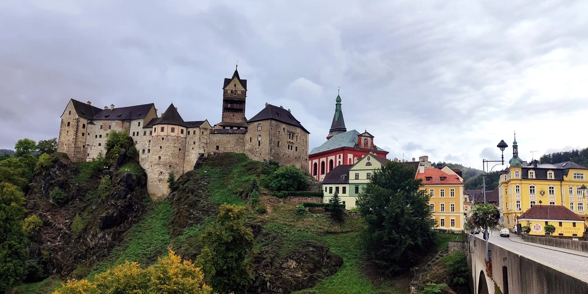 F&F Hotels Loket - ventip.cz