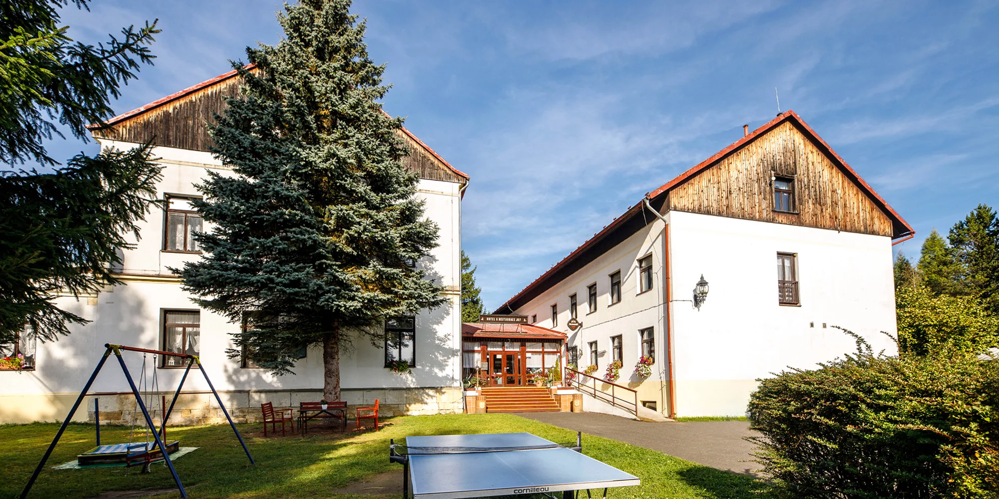 Hotel JEF a Krčma U rytíře - ventip.cz