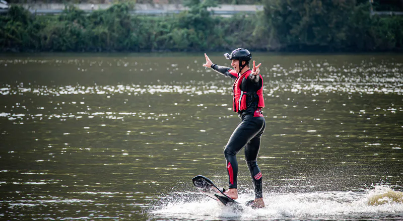 Hoverboard - tryskové prkno - ventip.cz