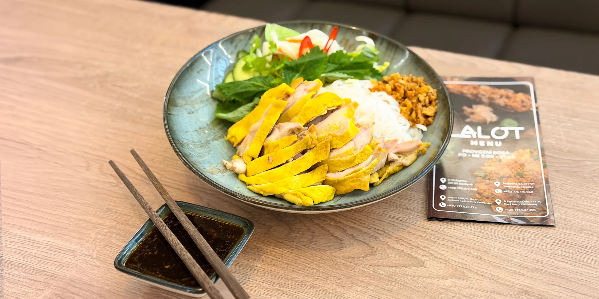 LALOT Asia Kitchen & Sushi Bar - ventip.cz