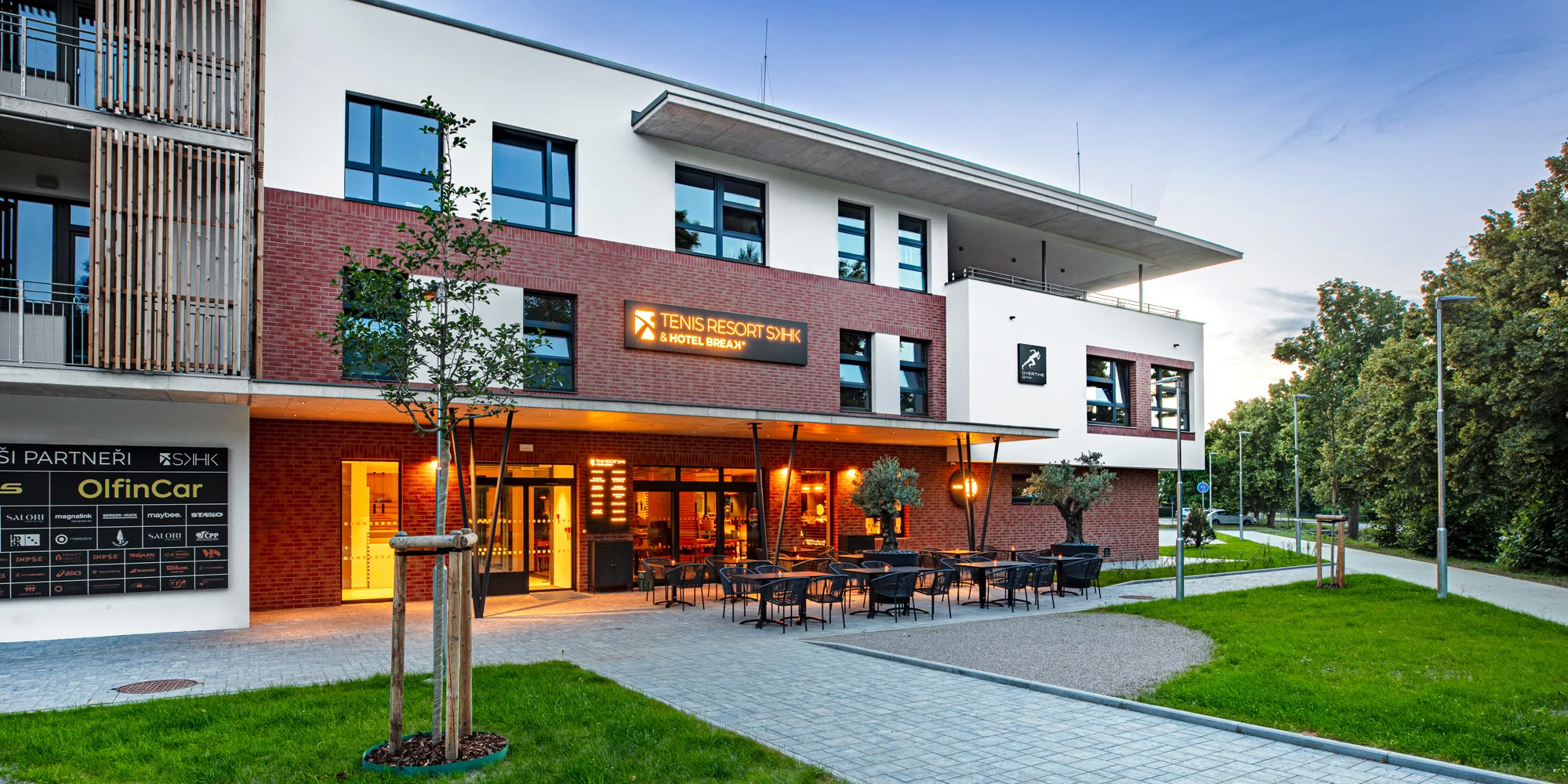 Tenis reSort SKHK & Hotel Break - ventip.cz